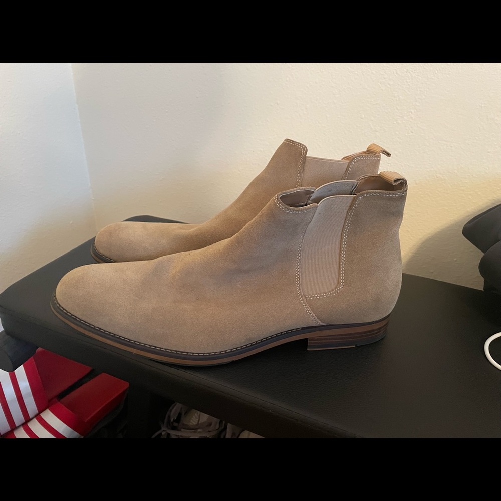 Only worn once! Clearing out the closet and they must go. Very good condition